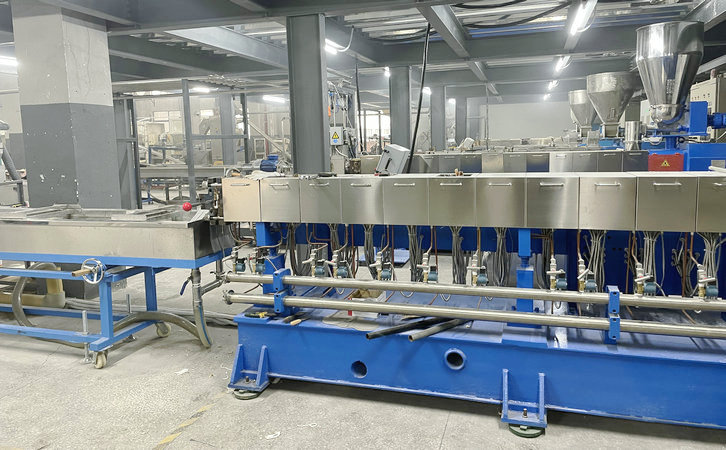 熱塑性彈性體TPE生產(chǎn)線 熱塑性彈性體TPE生產(chǎn)線